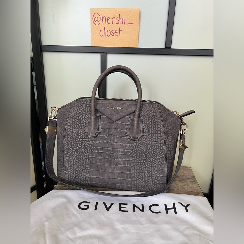 Givenchy RARE Nubuck Crocodile Embossed Medium Antigona Washed Gray Black - Picture 2 of 16